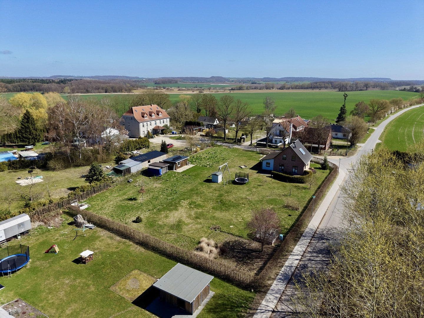 Prodej pozemku 690 m², Kartlow 34, Neuburg, Mecklenburg-Vorpommern Prodej pozemku 690 m², Kartlow 34, Neuburg, Mecklenburg-Vorpommern