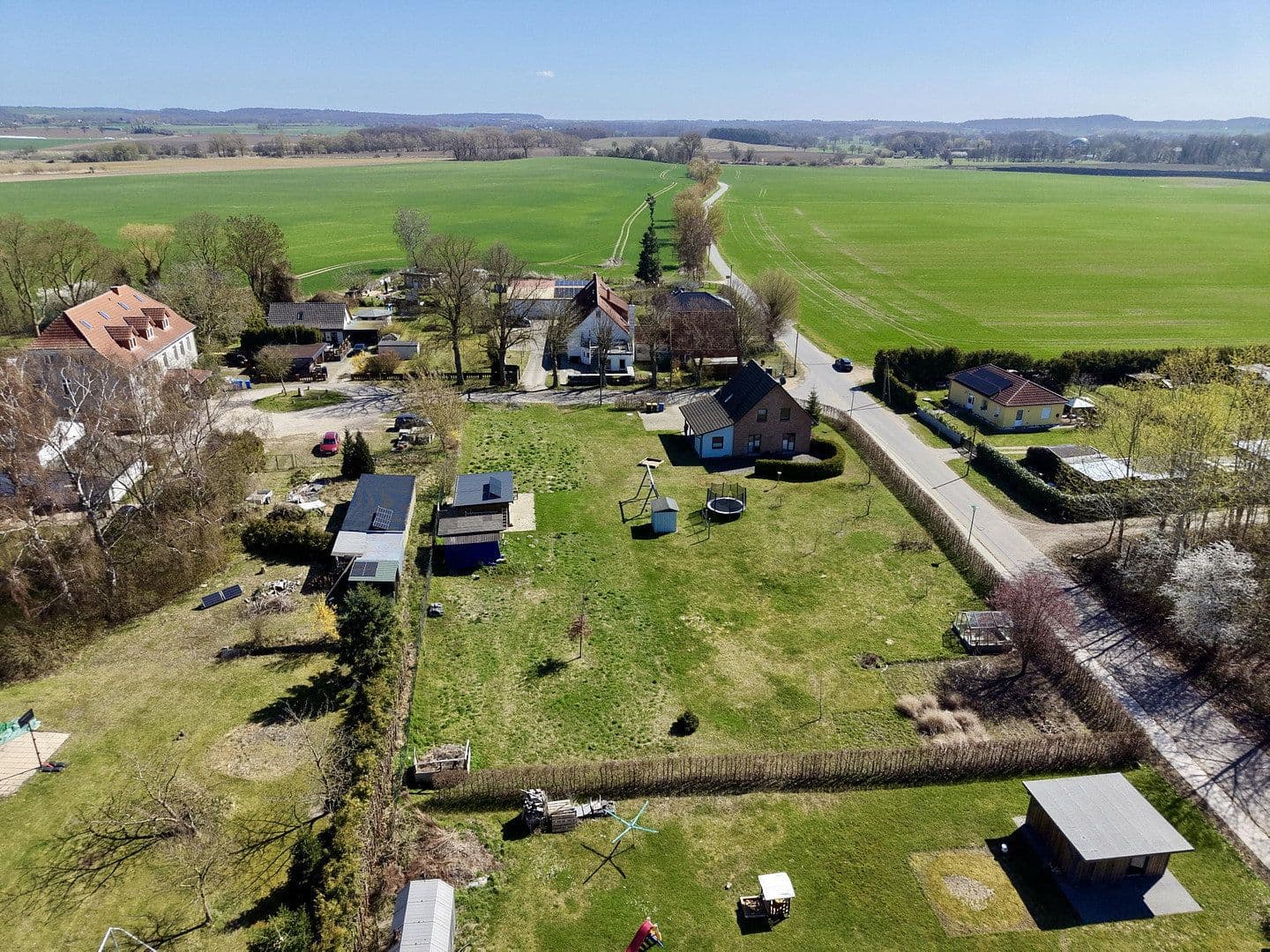 Prodej pozemku 690 m², Kartlow 34, Neuburg, Mecklenburg-Vorpommern Prodej pozemku 690 m², Kartlow 34, Neuburg, Mecklenburg-Vorpommern