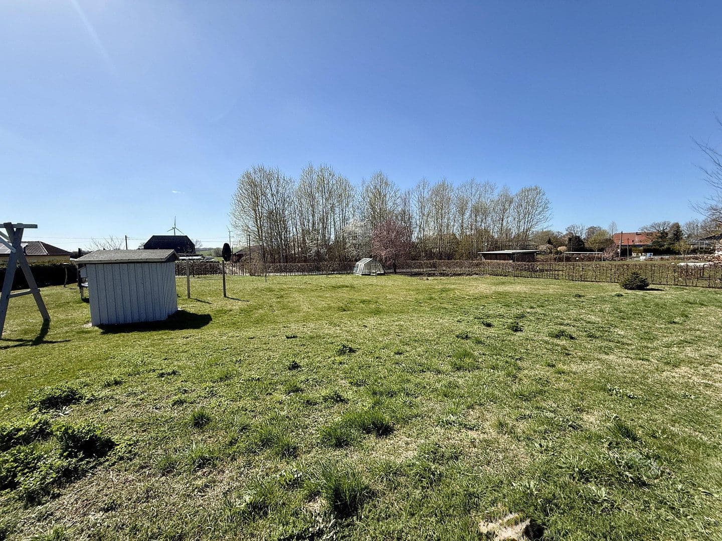 Prodej pozemku 690 m², Kartlow 34, Neuburg, Mecklenburg-Vorpommern Prodej pozemku 690 m², Kartlow 34, Neuburg, Mecklenburg-Vorpommern