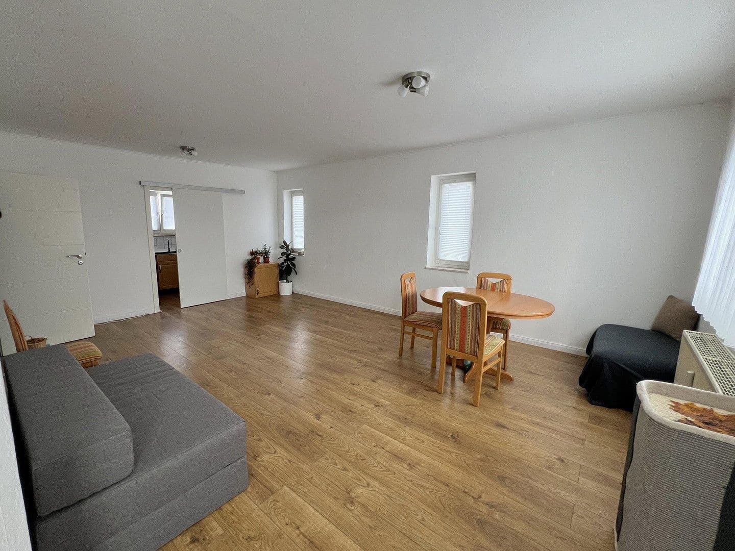 Pronájem bytu 4+1 100 m², Hauptstr. 104a, Lohmar, Severní Porýní-Vestfálsko Pronájem bytu 4+1 100 m², Hauptstr. 104a, Lohmar, Severní Porýní-Vestfálsko