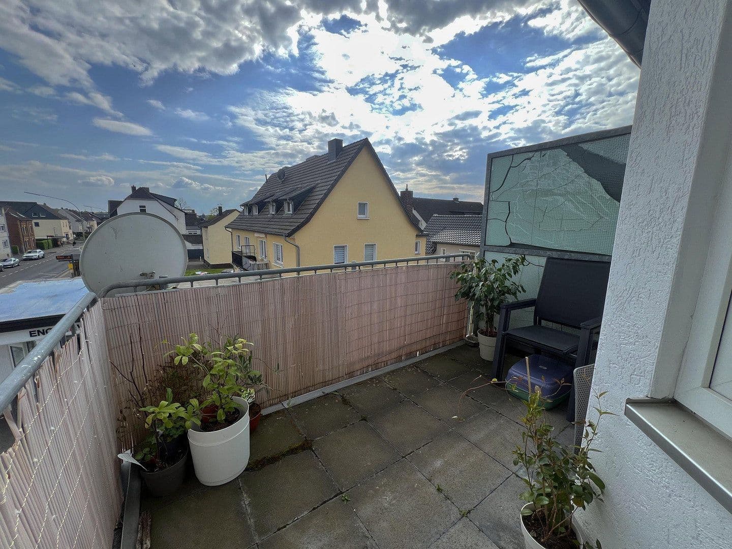 Pronájem bytu 4+1 100 m², Hauptstr. 104a, Lohmar, Severní Porýní-Vestfálsko Pronájem bytu 4+1 100 m², Hauptstr. 104a, Lohmar, Severní Porýní-Vestfálsko