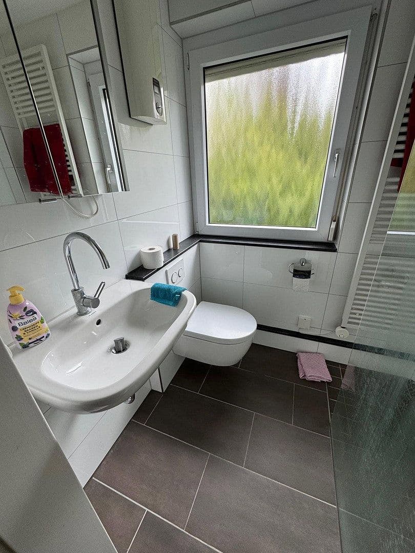 Prodej domu 88 m², pozemek 286 m², Esslingen am Neckar, Bádensko-Württembersko Prodej domu 88 m², pozemek 286 m², Esslingen am Neckar, Bádensko-Württembersko