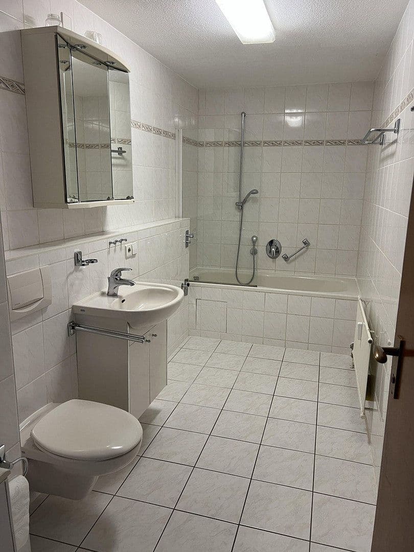 Prodej bytu 4+kk 119 m², Weilimdorf, Bádensko-Württembersko Prodej bytu 4+kk 119 m², Weilimdorf, Bádensko-Württembersko