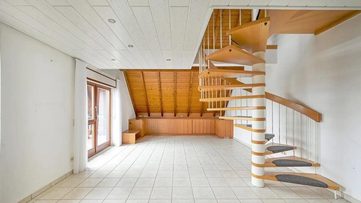 Pronájem bytu 3+kk 115 m², Bachstraße 37, Rheinstetten, Bádensko-Württembersko Pronájem bytu 3+kk 115 m², Bachstraße 37, Rheinstetten, Bádensko-Württembersko