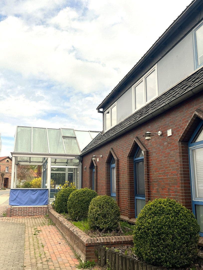 Prodej bytu 2+1 57 m², Hauptstraße 16, Altenmedingen, Dolní Sasko Prodej bytu 2+1 57 m², Hauptstraße 16, Altenmedingen, Dolní Sasko