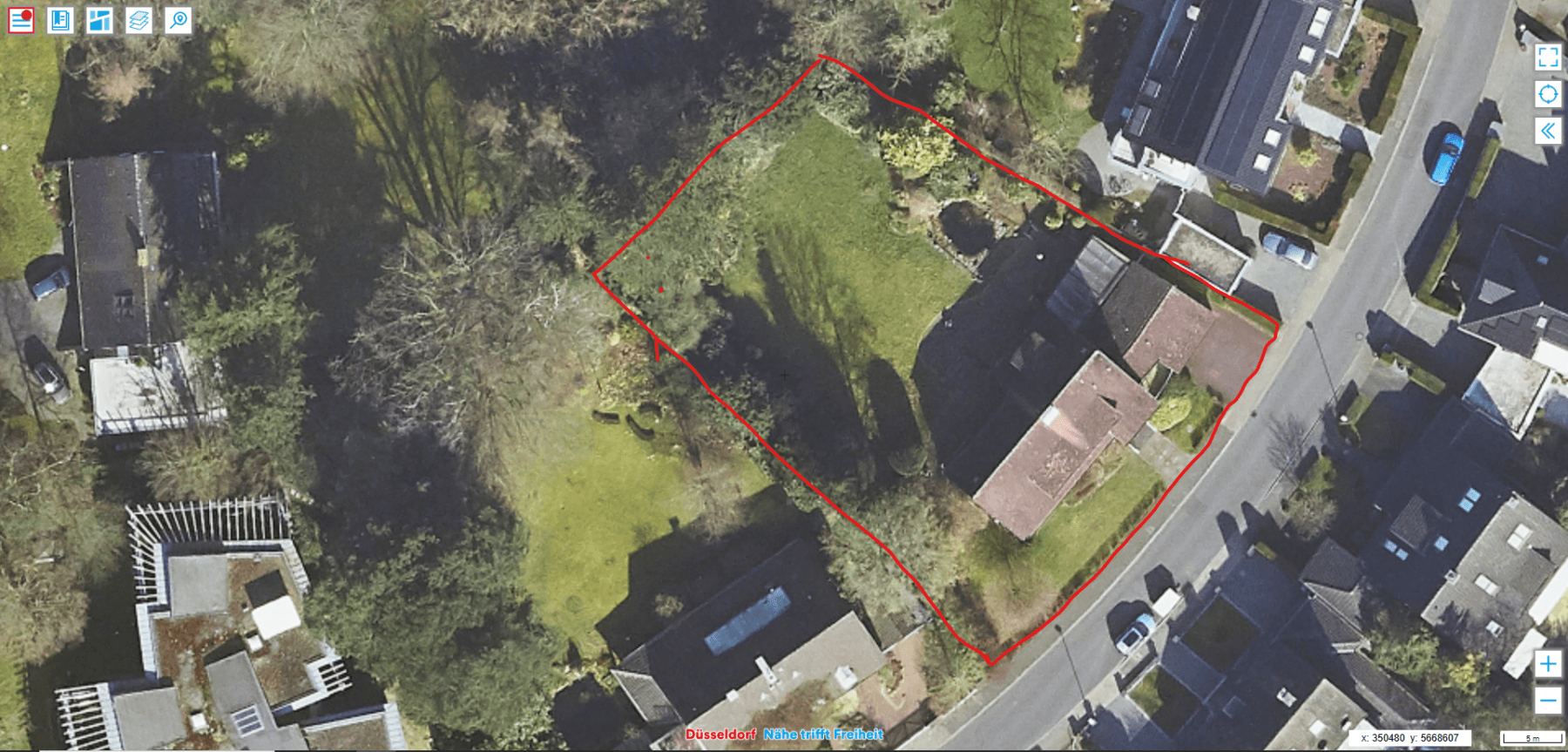 Prodej pozemku 1.646 m², Verschaffeltstr.4, Düsseldorf, Severní Porýní-Vestfálsko Prodej pozemku 1.646 m², Verschaffeltstr.4, Düsseldorf, Severní Porýní-Vestfálsko