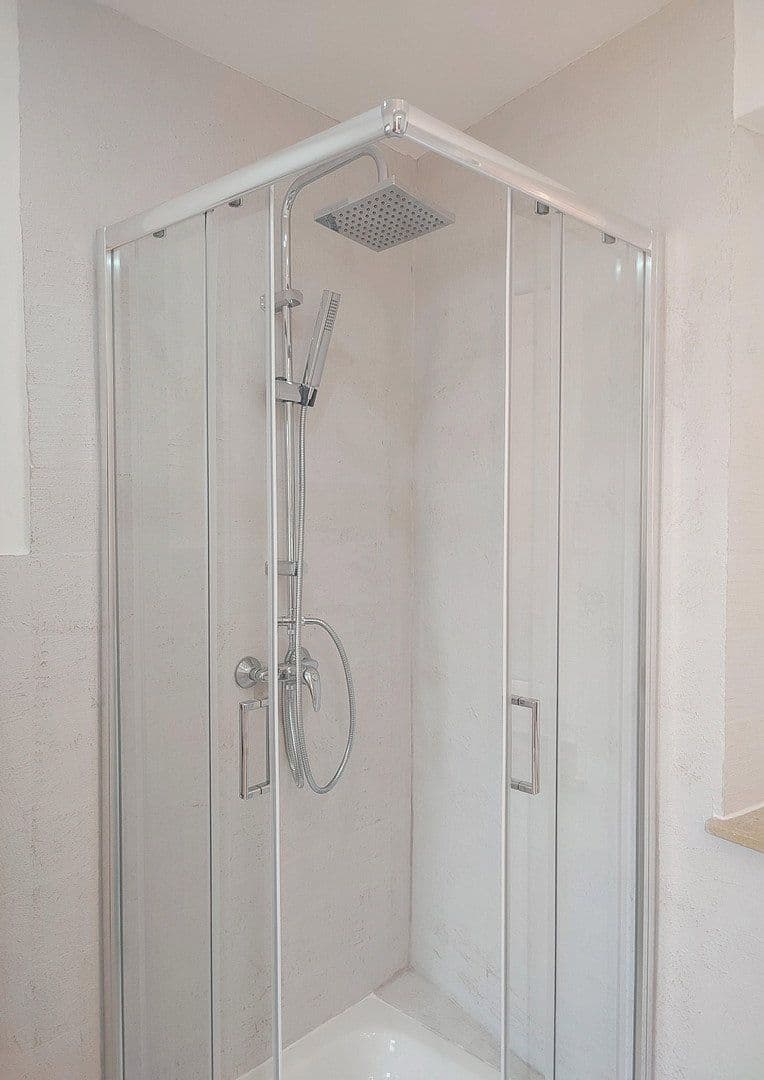 Pronájem bytu 2+1 26 m², Poststraß 38, Stuttgart, Bádensko-Württembersko Pronájem bytu 2+1 26 m², Poststraß 38, Stuttgart, Bádensko-Württembersko