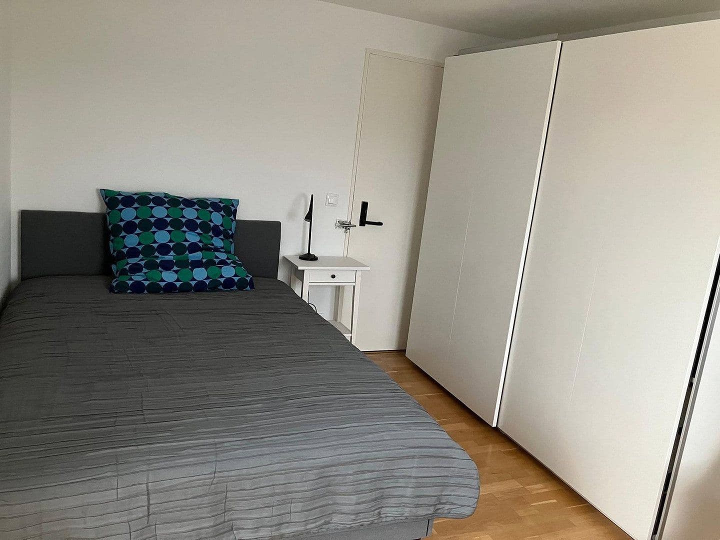 Pronájem bytu 3+1 71 m², Am Fischstein 49, Frankfurt am Main, Hessen Pronájem bytu 3+1 71 m², Am Fischstein 49, Frankfurt am Main, Hessen