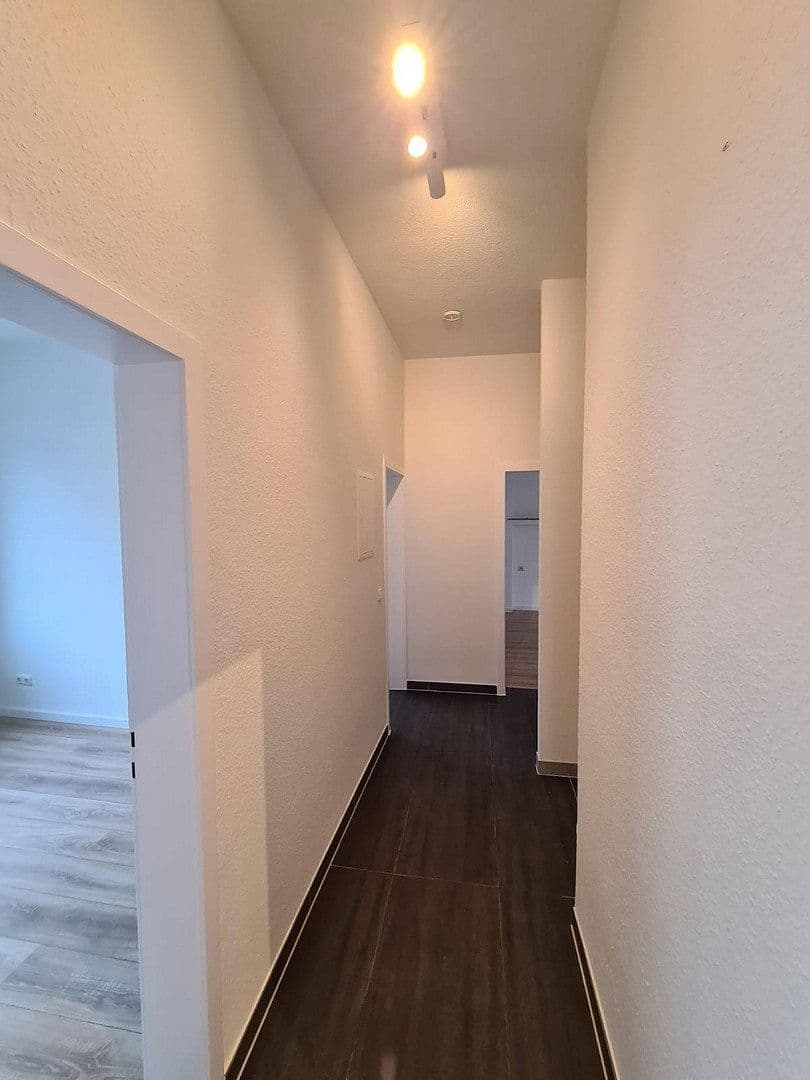 Pronájem bytu 3+1 80 m², Wormser Straße 24, Nackenheim, Porýní-Falc Pronájem bytu 3+1 80 m², Wormser Straße 24, Nackenheim, Porýní-Falc
