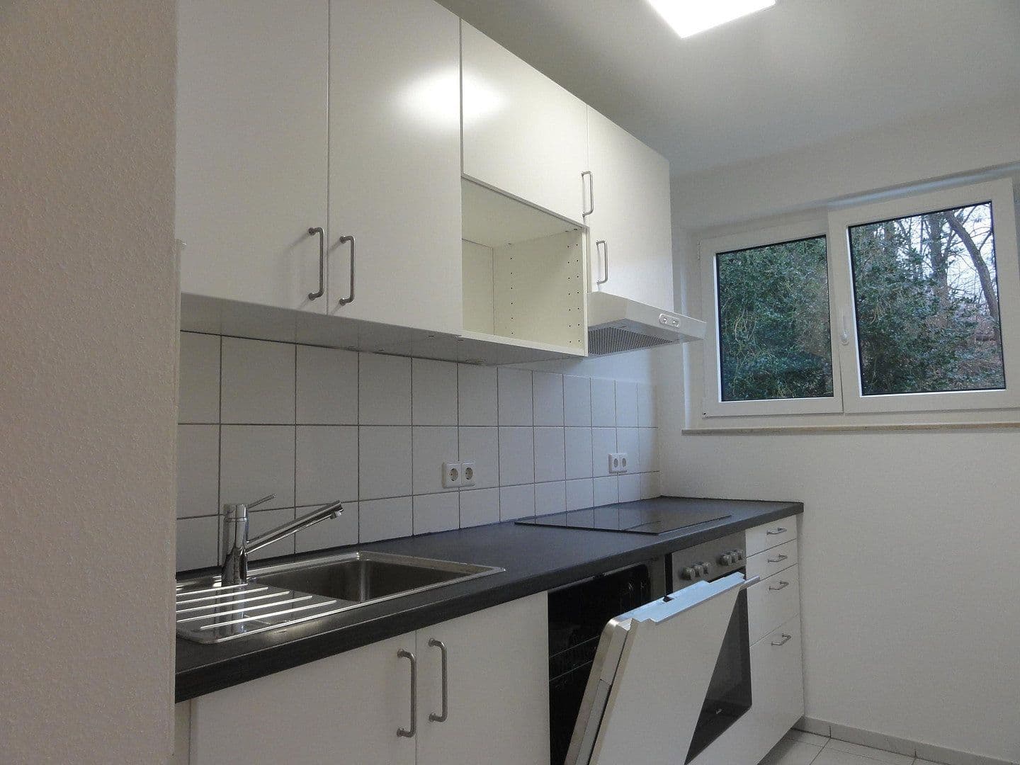 Pronájem bytu 1+1 42 m², Münchinger Weg 9, Schwieberdingen, Bádensko-Württembersko Pronájem bytu 1+1 42 m², Münchinger Weg 9, Schwieberdingen, Bádensko-Württembersko