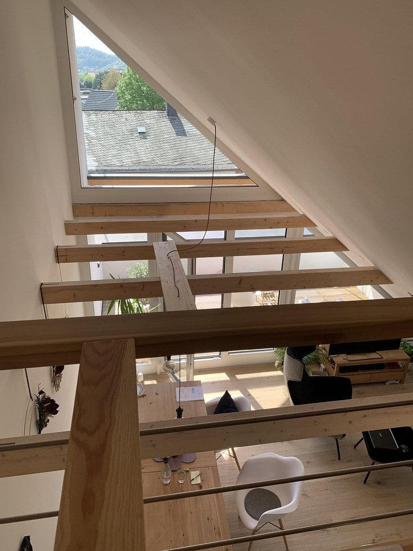 Prodej domu 568 m², pozemek 704 m², Schwarzer Weg 20 c, Trier, Porýní-Falc Prodej domu 568 m², pozemek 704 m², Schwarzer Weg 20 c, Trier, Porýní-Falc