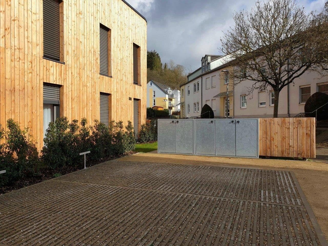 Prodej domu 568 m², pozemek 704 m², Schwarzer Weg 20 c, Trier, Porýní-Falc Prodej domu 568 m², pozemek 704 m², Schwarzer Weg 20 c, Trier, Porýní-Falc