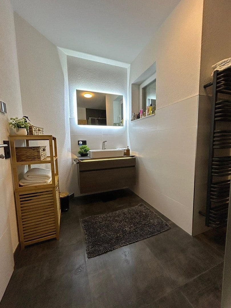 Prodej bytu 3+kk 104 m², Niefern-Öschelbronn, Bádensko-Württembersko Prodej bytu 3+kk 104 m², Niefern-Öschelbronn, Bádensko-Württembersko