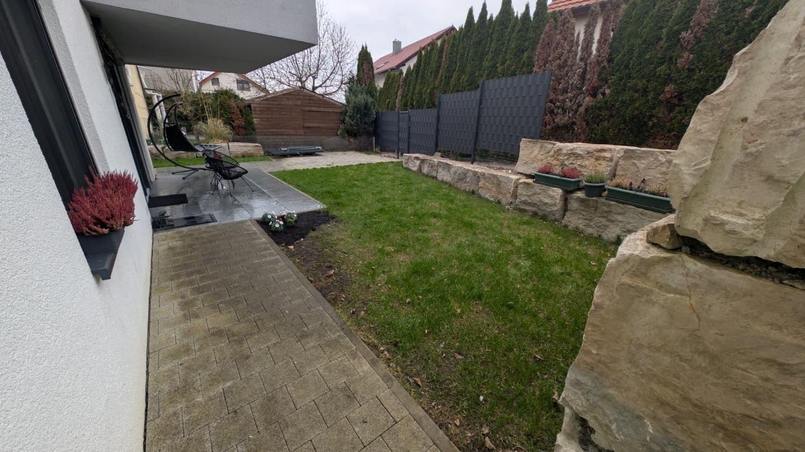 Prodej bytu 3+kk 104 m², Niefern-Öschelbronn, Bádensko-Württembersko Prodej bytu 3+kk 104 m², Niefern-Öschelbronn, Bádensko-Württembersko