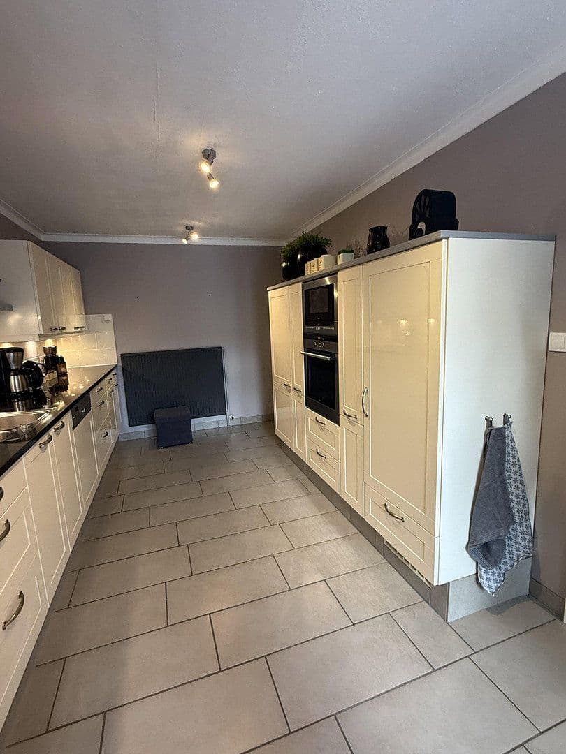 Prodej domu 150 m², pozemek 569 m², Rheine, Severní Porýní-Vestfálsko Prodej domu 150 m², pozemek 569 m², Rheine, Severní Porýní-Vestfálsko