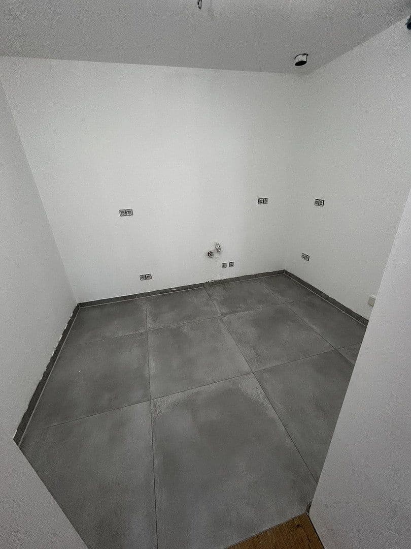 Pronájem bytu 3+1 112 m², Köln, Severní Porýní-Vestfálsko Pronájem bytu 3+1 112 m², Köln, Severní Porýní-Vestfálsko