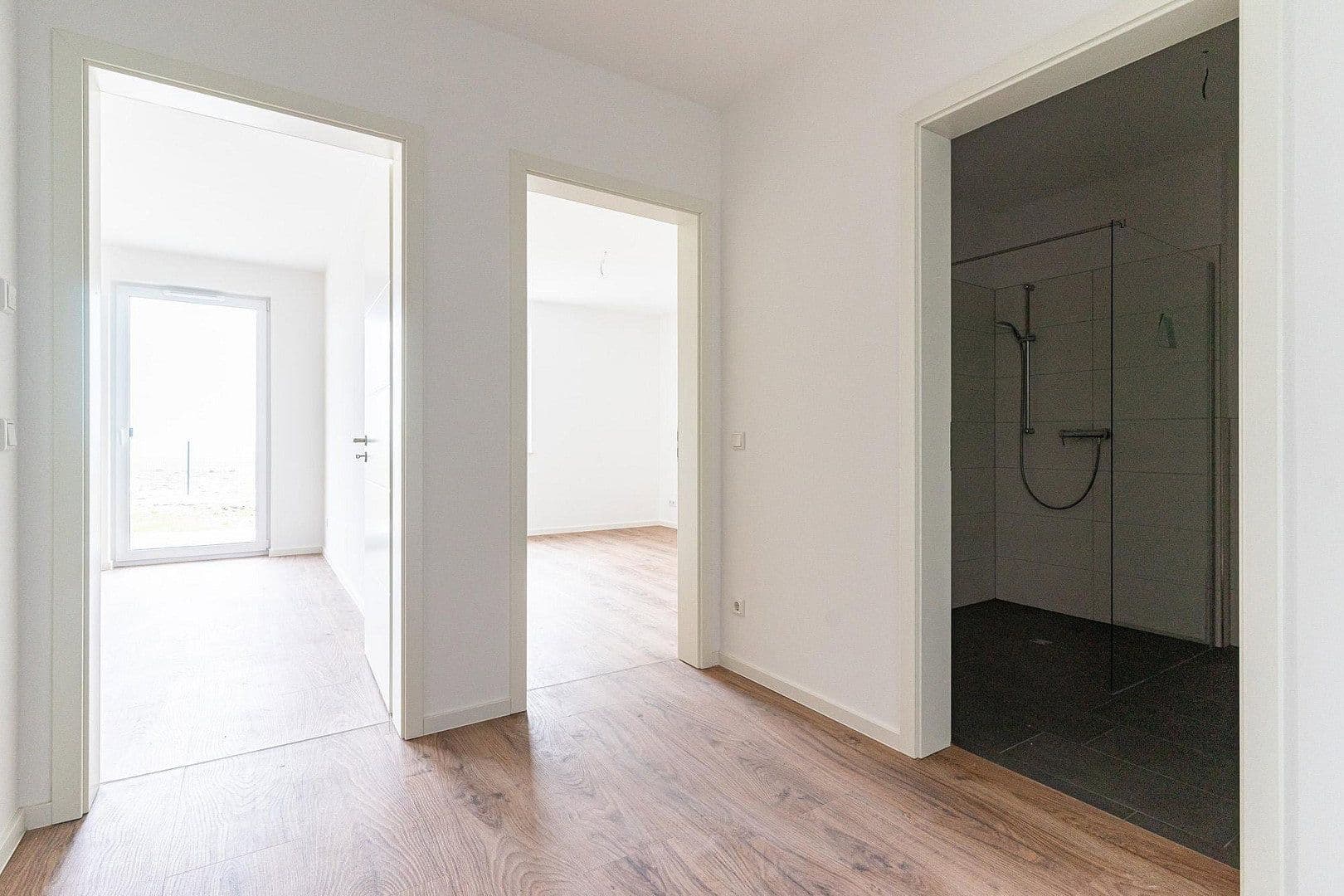 Pronájem bytu 2+1 63 m², Straße am Berg 19f, Bentwisch, Mecklenburg-Vorpommern Pronájem bytu 2+1 63 m², Straße am Berg 19f, Bentwisch, Mecklenburg-Vorpommern