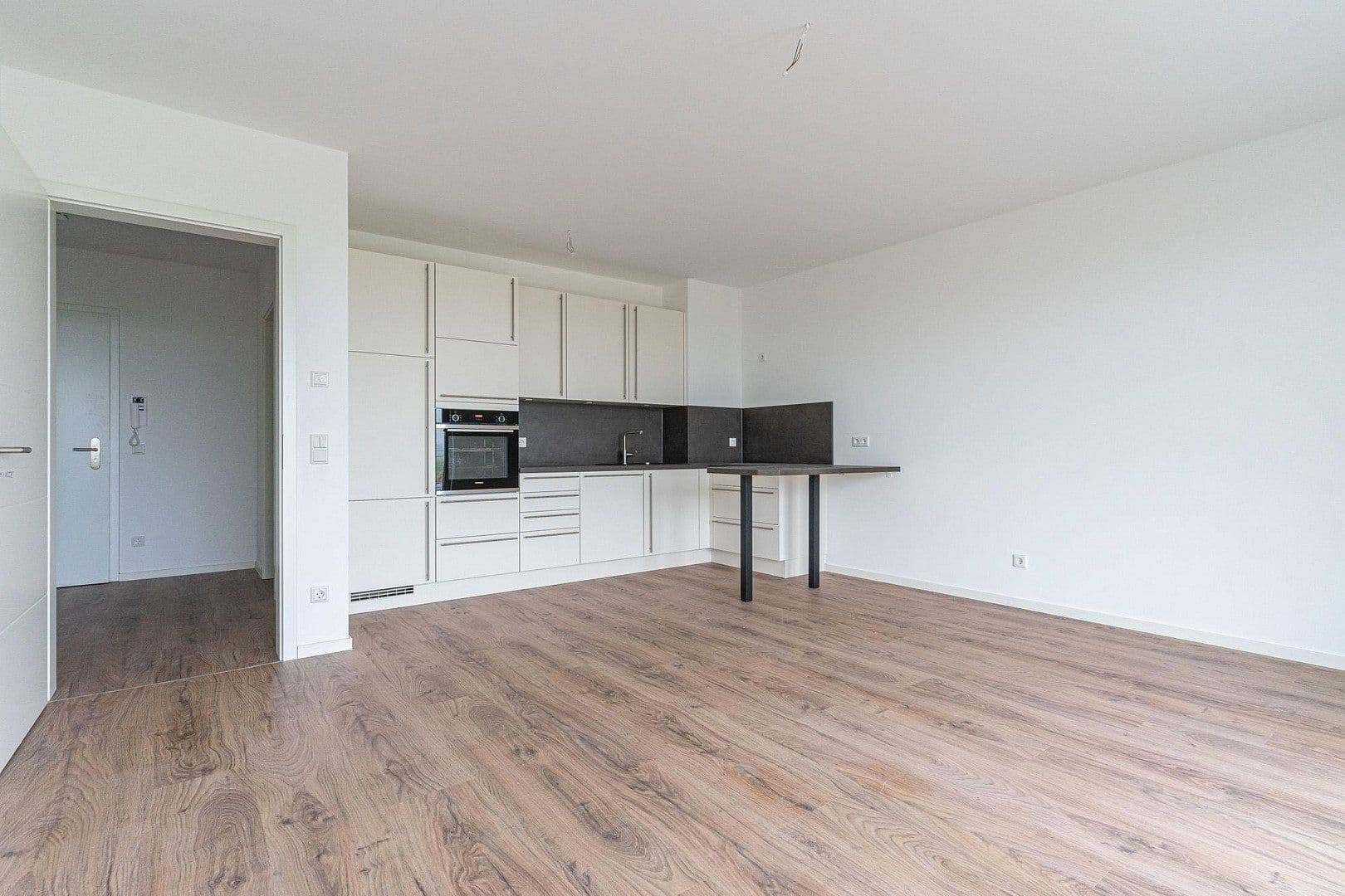 Pronájem bytu 2+1 63 m², Straße am Berg 19f, Bentwisch, Mecklenburg-Vorpommern Pronájem bytu 2+1 63 m², Straße am Berg 19f, Bentwisch, Mecklenburg-Vorpommern