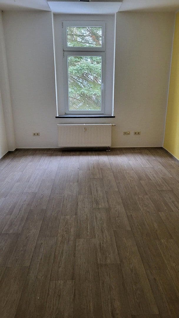 Prodej bytu 5+1 130 m², Limbach, Sasko Prodej bytu 5+1 130 m², Limbach, Sasko
