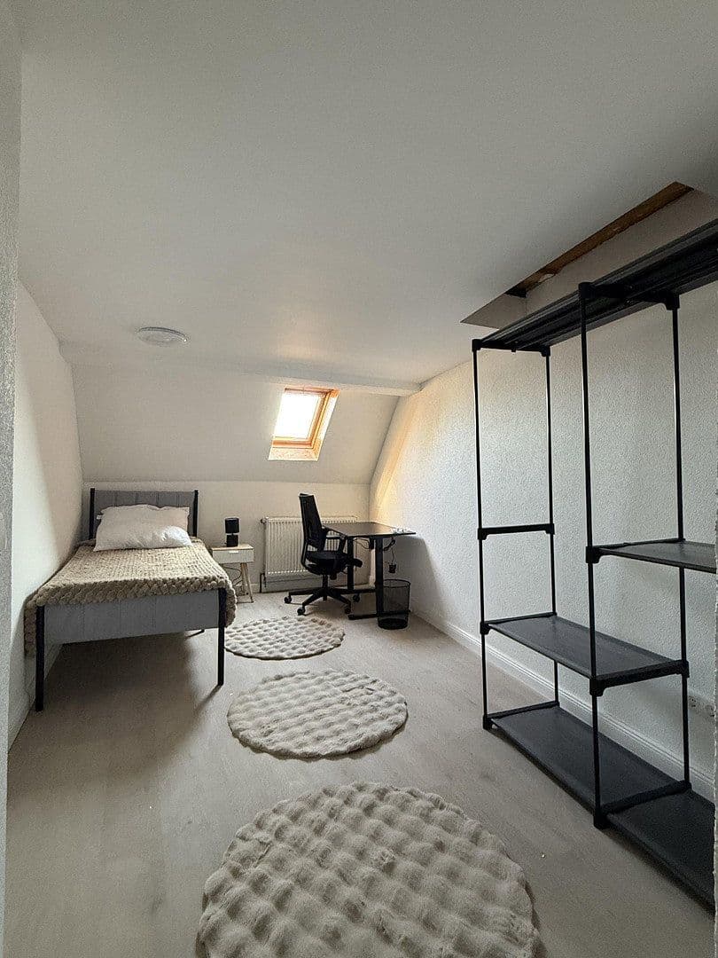 Pronájem bytu 103 m², Heidenberg 89, Apolda, Durynsko Pronájem bytu 103 m², Heidenberg 89, Apolda, Durynsko