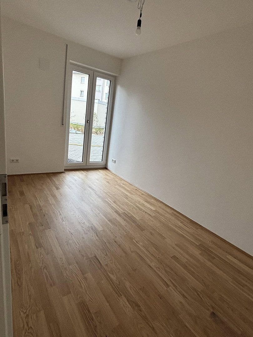 Pronájem bytu 3+1 76 m², Eschollbrücker Straße 8, Darmstadt, Hessen Pronájem bytu 3+1 76 m², Eschollbrücker Straße 8, Darmstadt, Hessen
