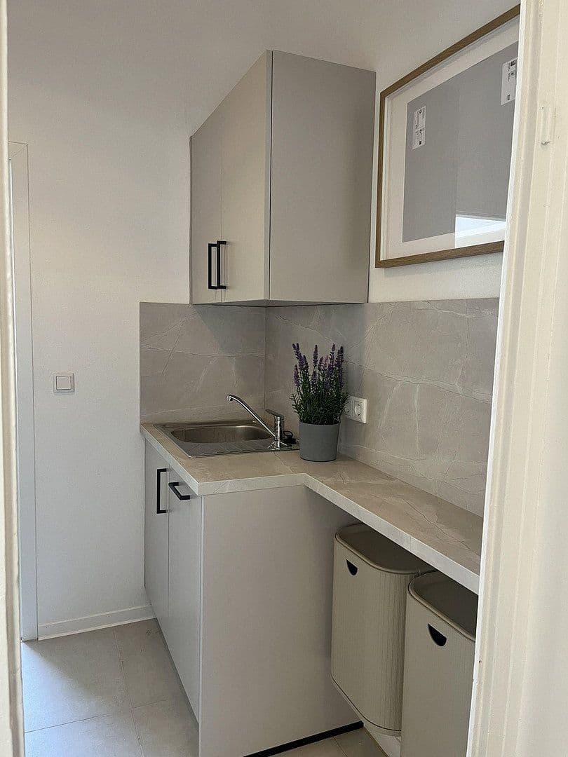 Pronájem bytu 2+1 60 m², Bleichtstrasse 41, Wiesbaden, Hessen Pronájem bytu 2+1 60 m², Bleichtstrasse 41, Wiesbaden, Hessen