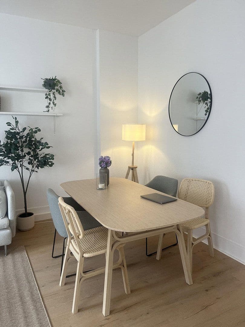 Pronájem bytu 2+1 60 m², Bleichtstrasse 41, Wiesbaden, Hessen Pronájem bytu 2+1 60 m², Bleichtstrasse 41, Wiesbaden, Hessen