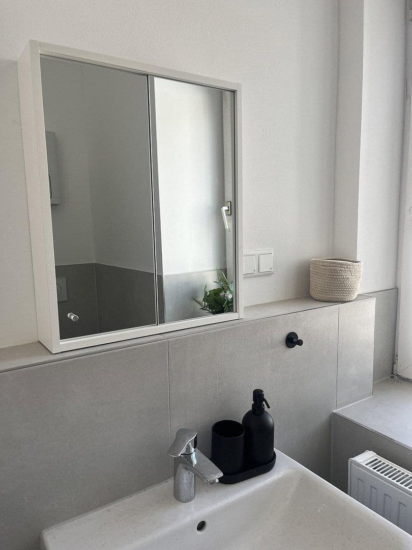 Pronájem bytu 2+1 60 m², Bleichtstrasse 41, Wiesbaden, Hessen Pronájem bytu 2+1 60 m², Bleichtstrasse 41, Wiesbaden, Hessen