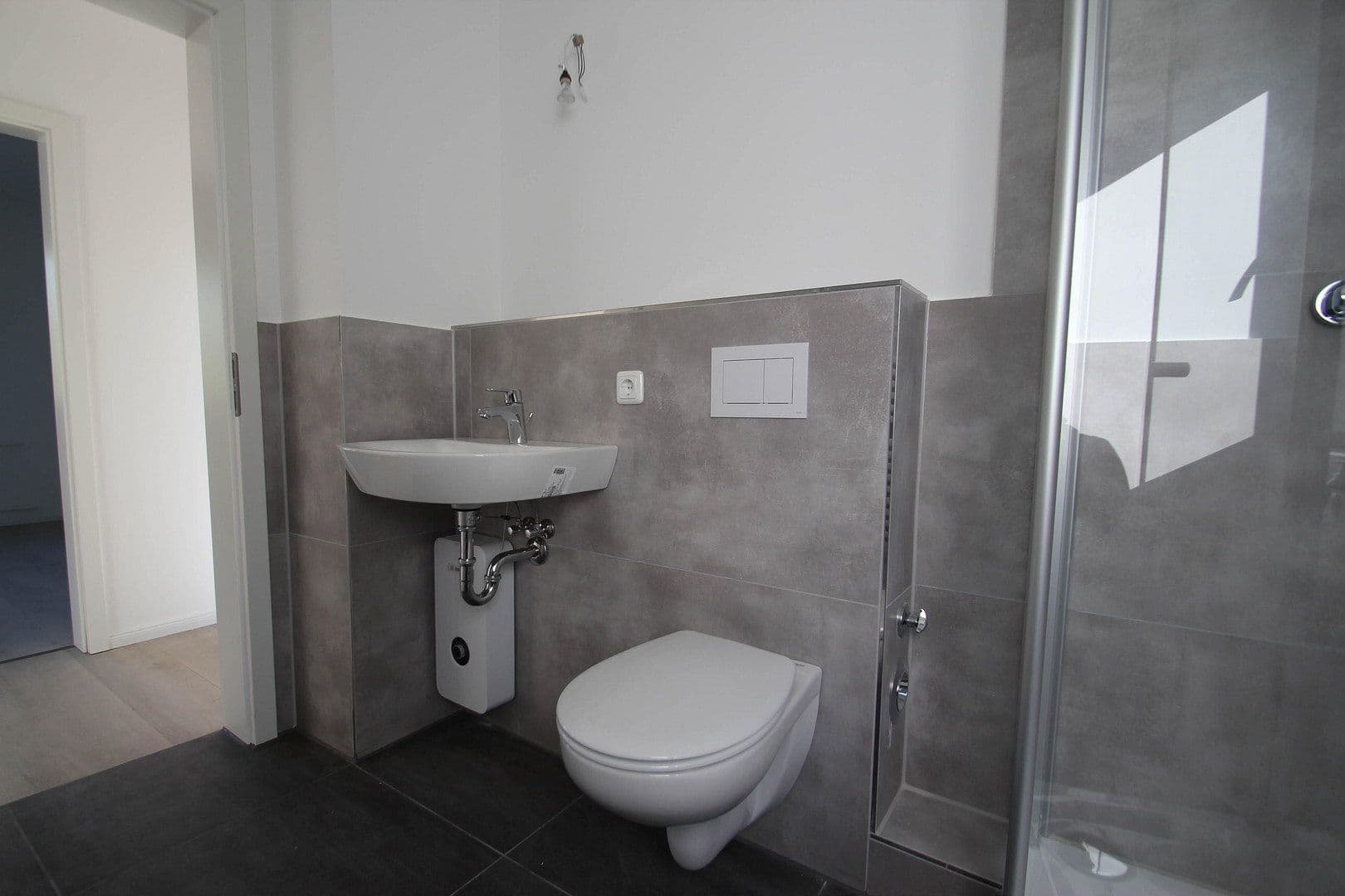 Pronájem bytu 4+1 68 m², Ivendorfer Landstr. 2, Lübeck, Šlesvicko-Holštýnsko Pronájem bytu 4+1 68 m², Ivendorfer Landstr. 2, Lübeck, Šlesvicko-Holštýnsko