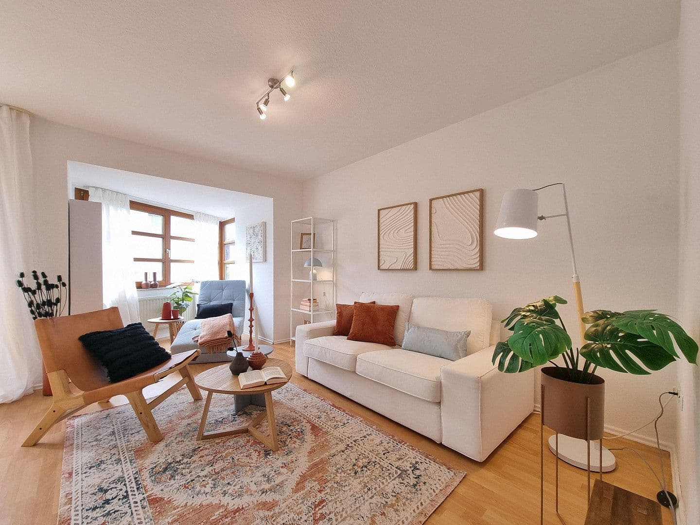 Prodej domu 120 m², pozemek 131 m², Illingen, Bádensko-Württembersko Prodej domu 120 m², pozemek 131 m², Illingen, Bádensko-Württembersko