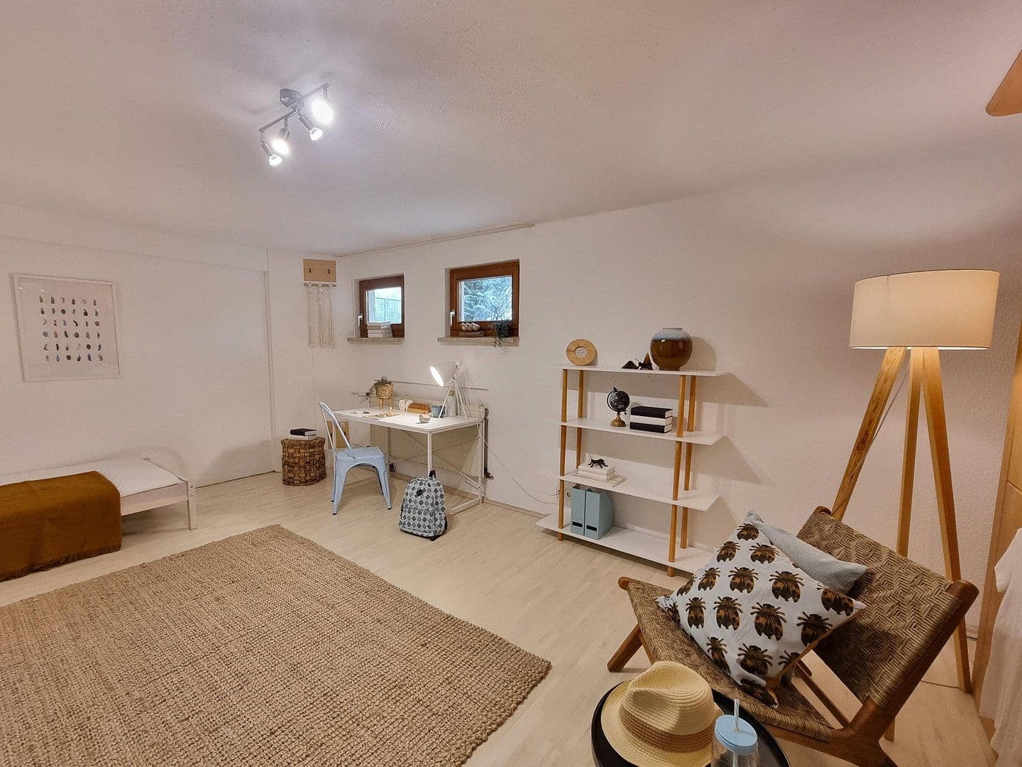 Prodej domu 120 m², pozemek 131 m², Illingen, Bádensko-Württembersko Prodej domu 120 m², pozemek 131 m², Illingen, Bádensko-Württembersko