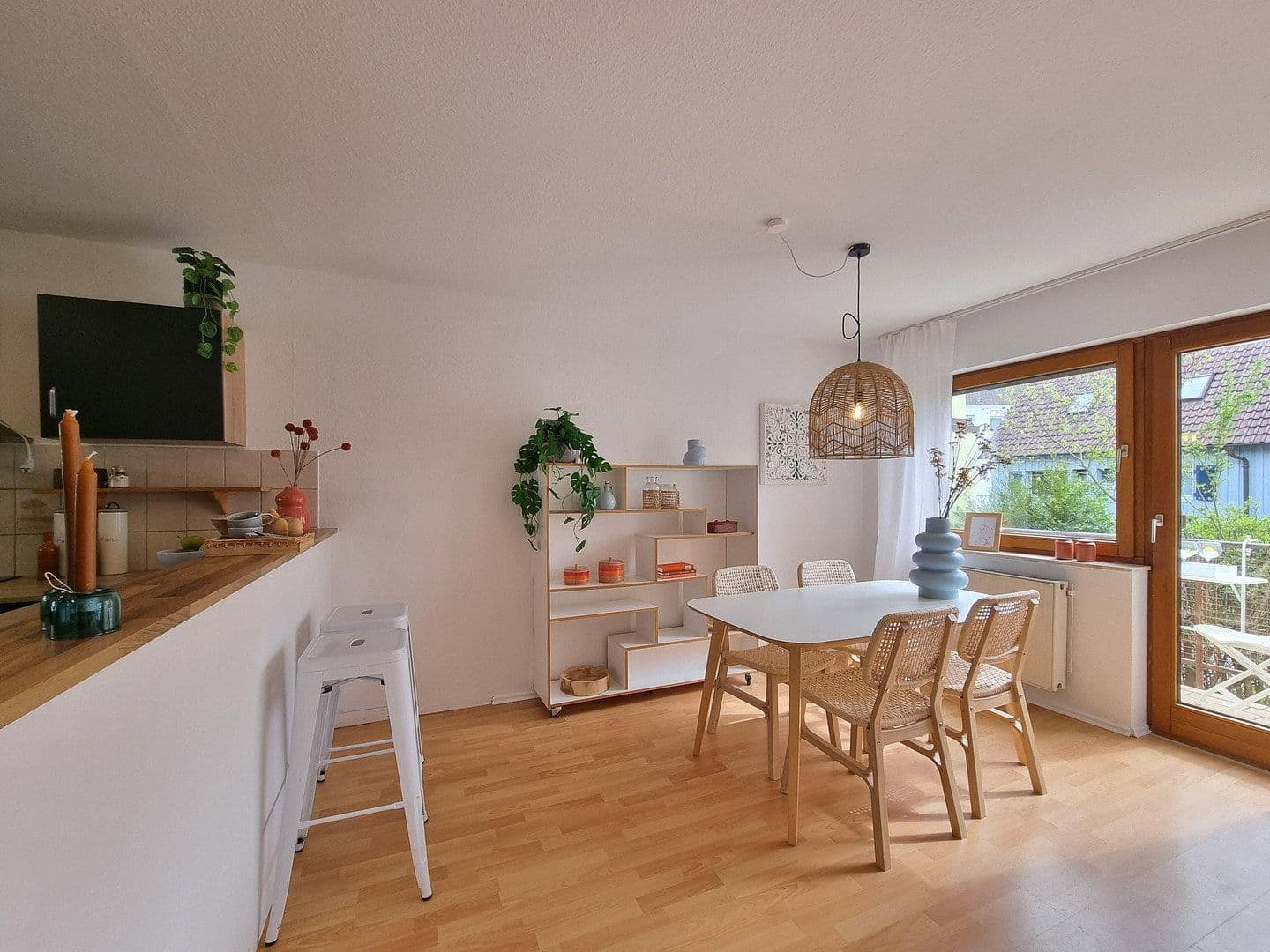Prodej domu 120 m², pozemek 131 m², Illingen, Bádensko-Württembersko Prodej domu 120 m², pozemek 131 m², Illingen, Bádensko-Württembersko