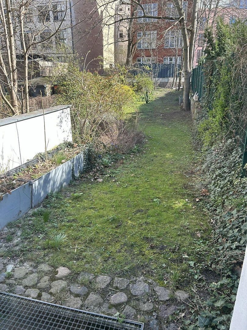 Prodej domu 1.000 m², pozemek 1.078 m², Berlin, Berlín Prodej domu 1.000 m², pozemek 1.078 m², Berlin, Berlín