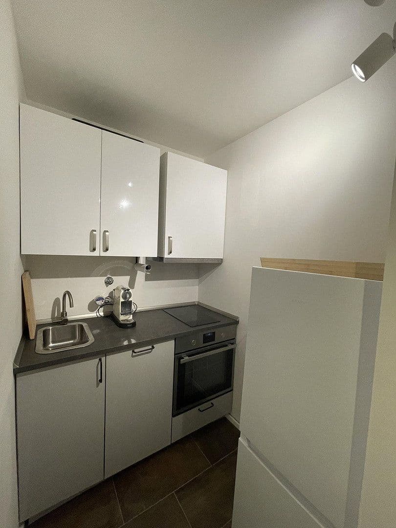 Pronájem bytu 1+kk 45 m², München, Bavorsko Pronájem bytu 1+kk 45 m², München, Bavorsko