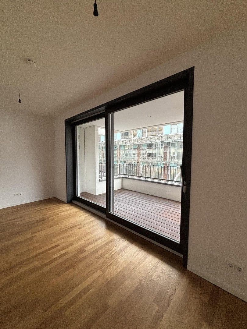 Prodej bytu 2+1 57 m², Kommandantenstraße 77, Berlin, Berlín Prodej bytu 2+1 57 m², Kommandantenstraße 77, Berlin, Berlín