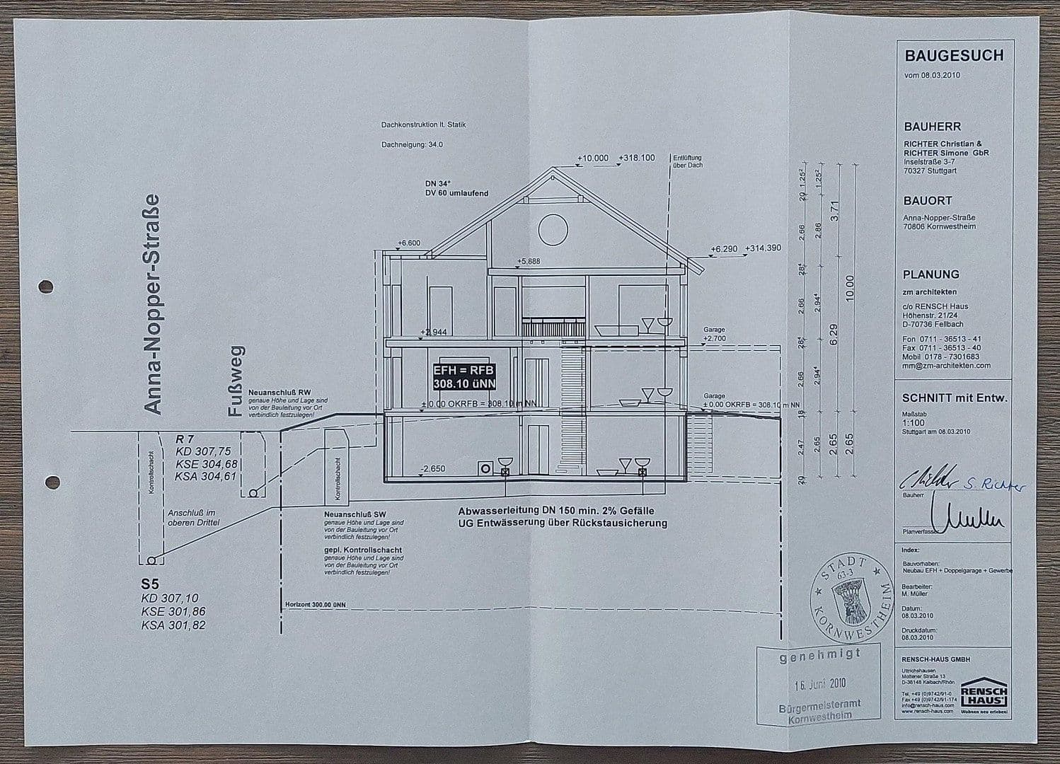 Prodej domu 334 m², pozemek 476 m², Anna-Nopper-Str. 17, Kornwestheim, Bádensko-Württembersko Prodej domu 334 m², pozemek 476 m², Anna-Nopper-Str. 17, Kornwestheim, Bádensko-Württembersko