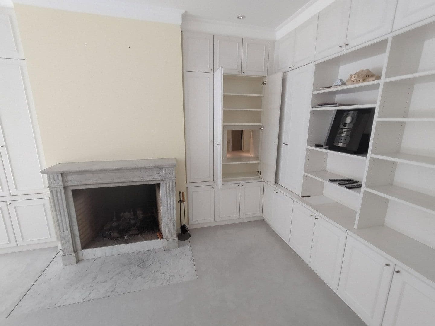 Pronájem domu 357 m², pozemek 1.008 m², Hamburg, Hamburg Pronájem domu 357 m², pozemek 1.008 m², Hamburg, Hamburg