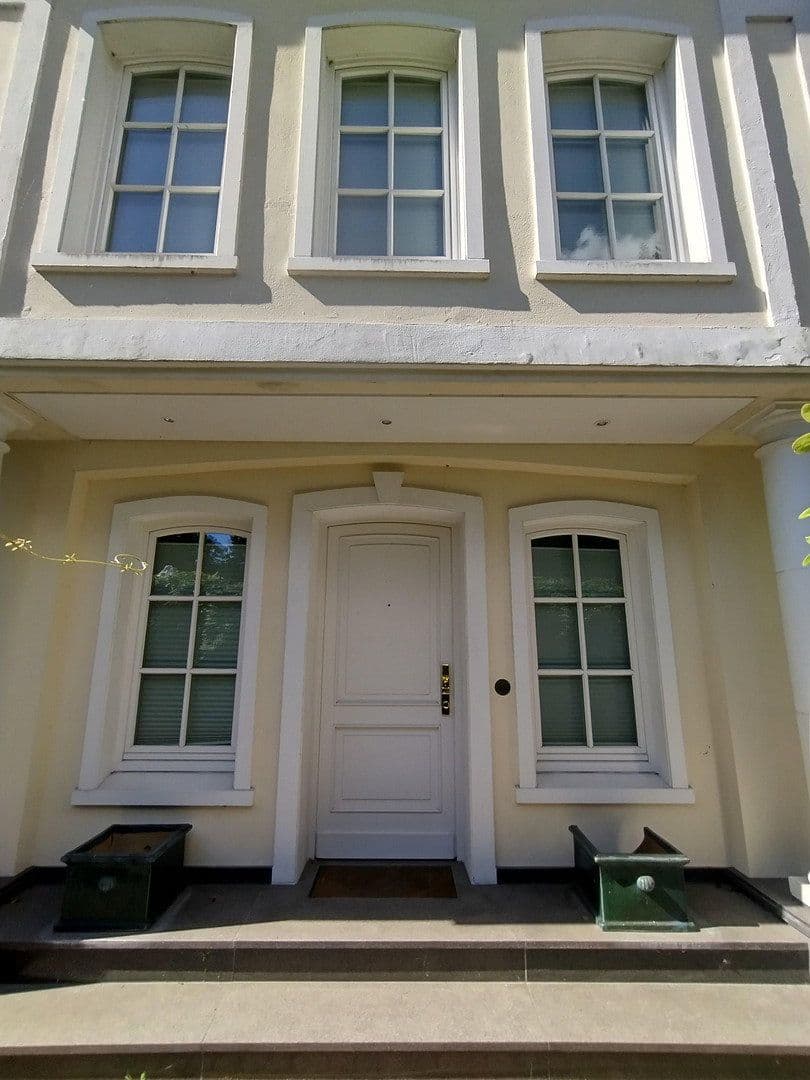 Pronájem domu 357 m², pozemek 1.008 m², Hamburg, Hamburg Pronájem domu 357 m², pozemek 1.008 m², Hamburg, Hamburg