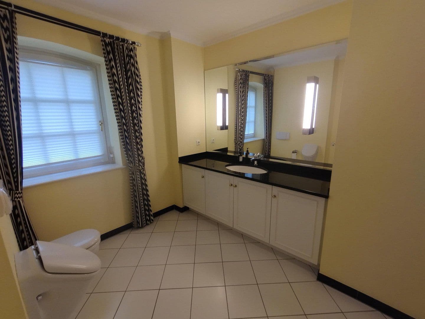 Pronájem domu 357 m², pozemek 1.008 m², Hamburg, Hamburg Pronájem domu 357 m², pozemek 1.008 m², Hamburg, Hamburg