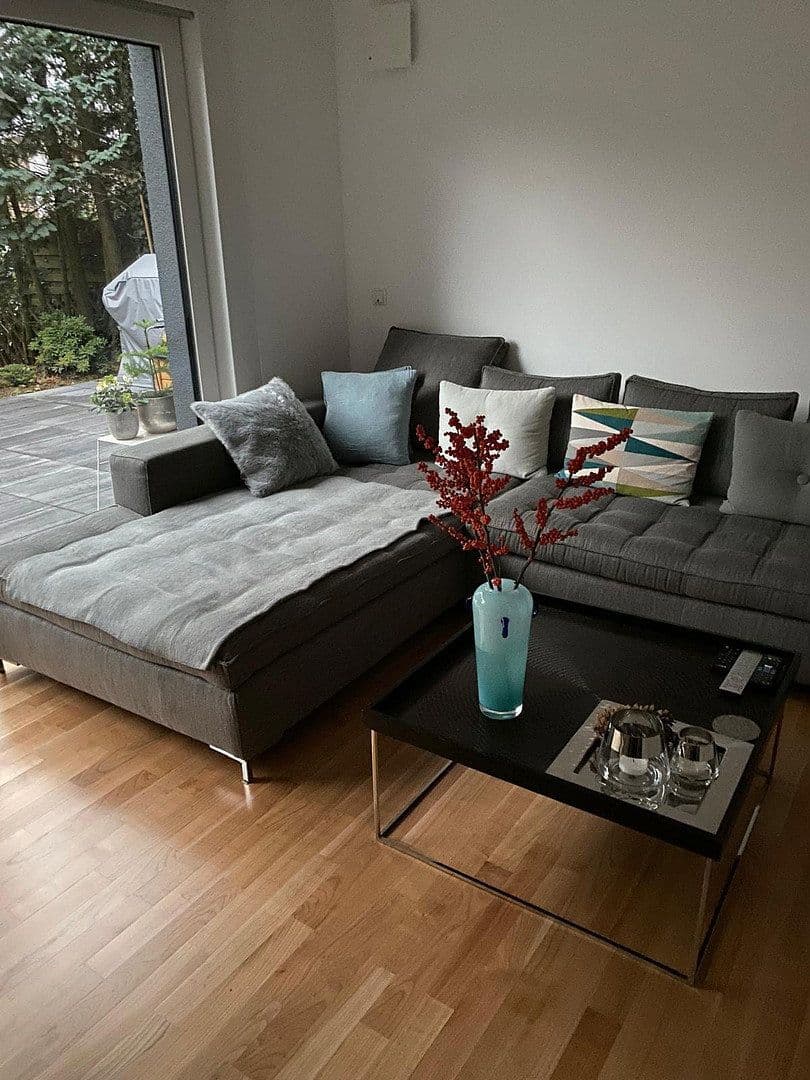 Pronájem bytu 4+1 210 m², Koblenz, Porýní-Falc Pronájem bytu 4+1 210 m², Koblenz, Porýní-Falc