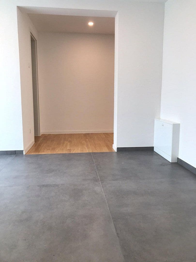 Pronájem bytu 4+1 210 m², Koblenz, Porýní-Falc Pronájem bytu 4+1 210 m², Koblenz, Porýní-Falc