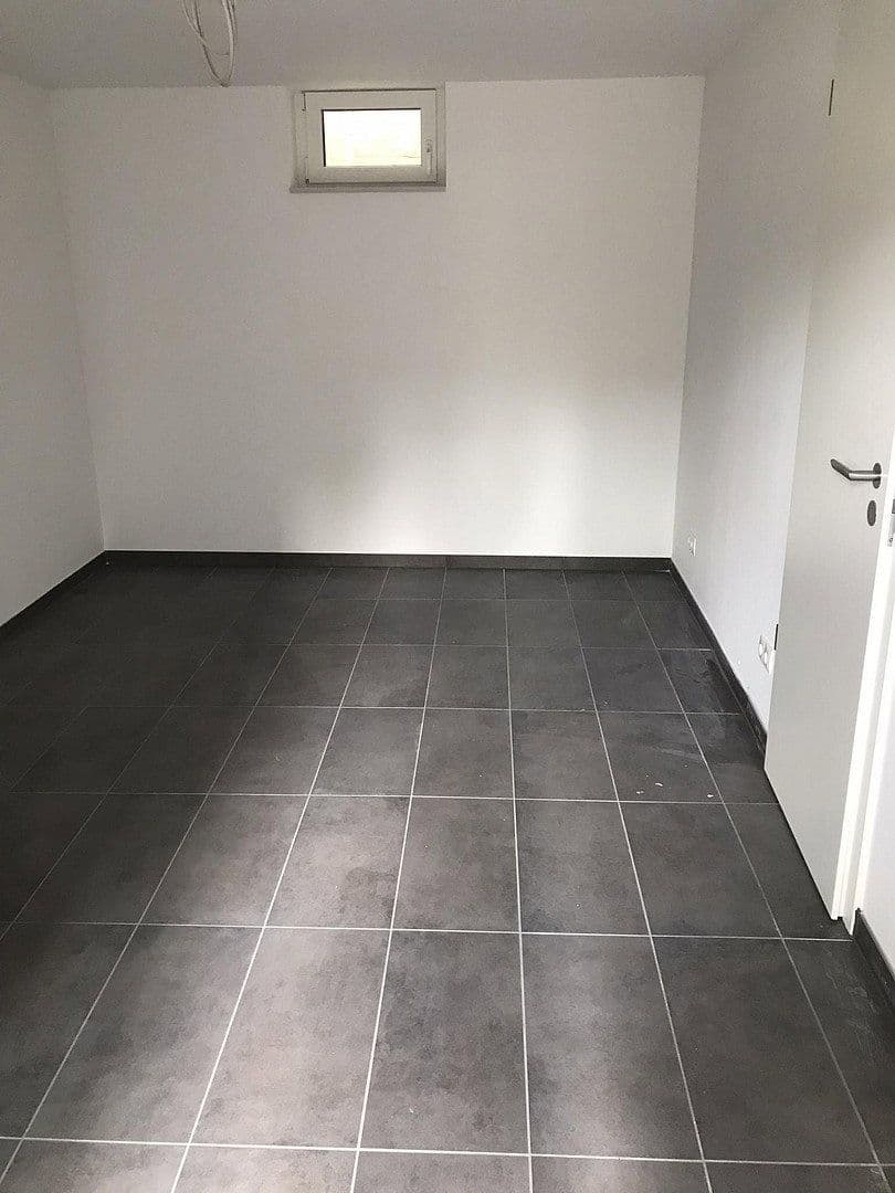 Pronájem bytu 4+1 210 m², Koblenz, Porýní-Falc Pronájem bytu 4+1 210 m², Koblenz, Porýní-Falc