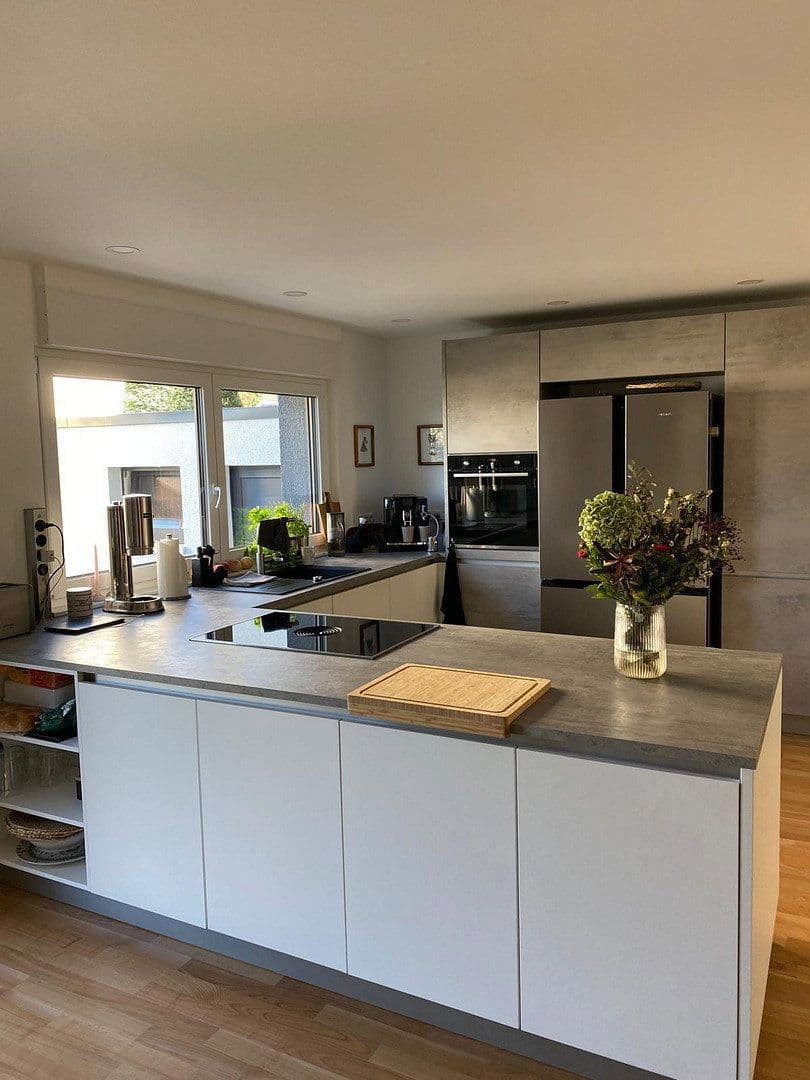 Pronájem bytu 4+1 210 m², Koblenz, Porýní-Falc Pronájem bytu 4+1 210 m², Koblenz, Porýní-Falc