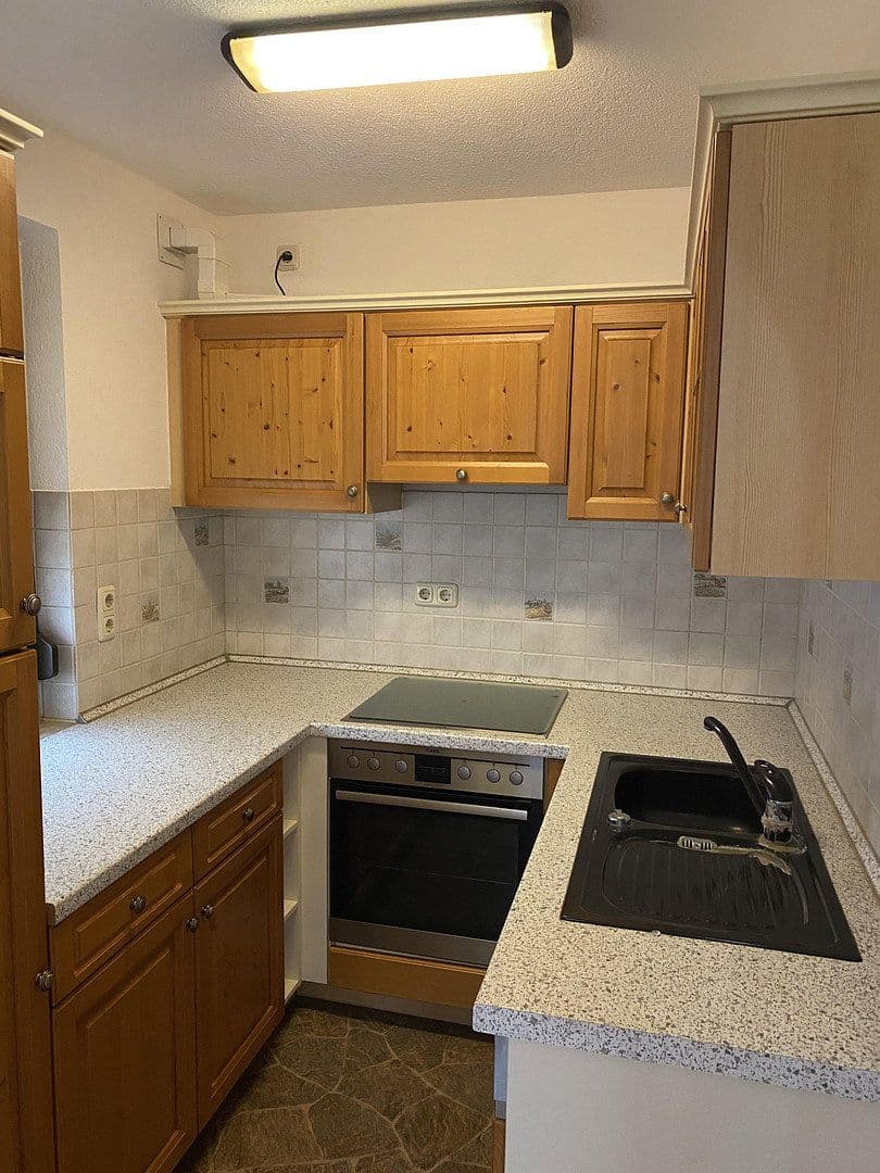 Prodej domu 280 m², pozemek 833 m², Kleinsendelbach, Bavorsko Prodej domu 280 m², pozemek 833 m², Kleinsendelbach, Bavorsko