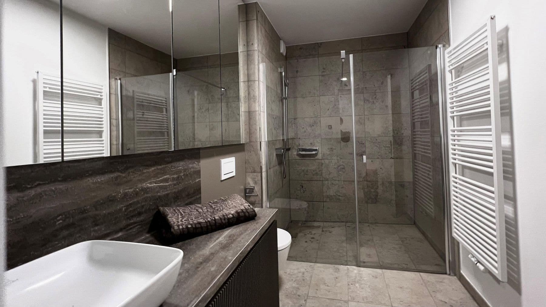 Pronájem bytu 2+1 65 m², München, Bavorsko Pronájem bytu 2+1 65 m², München, Bavorsko