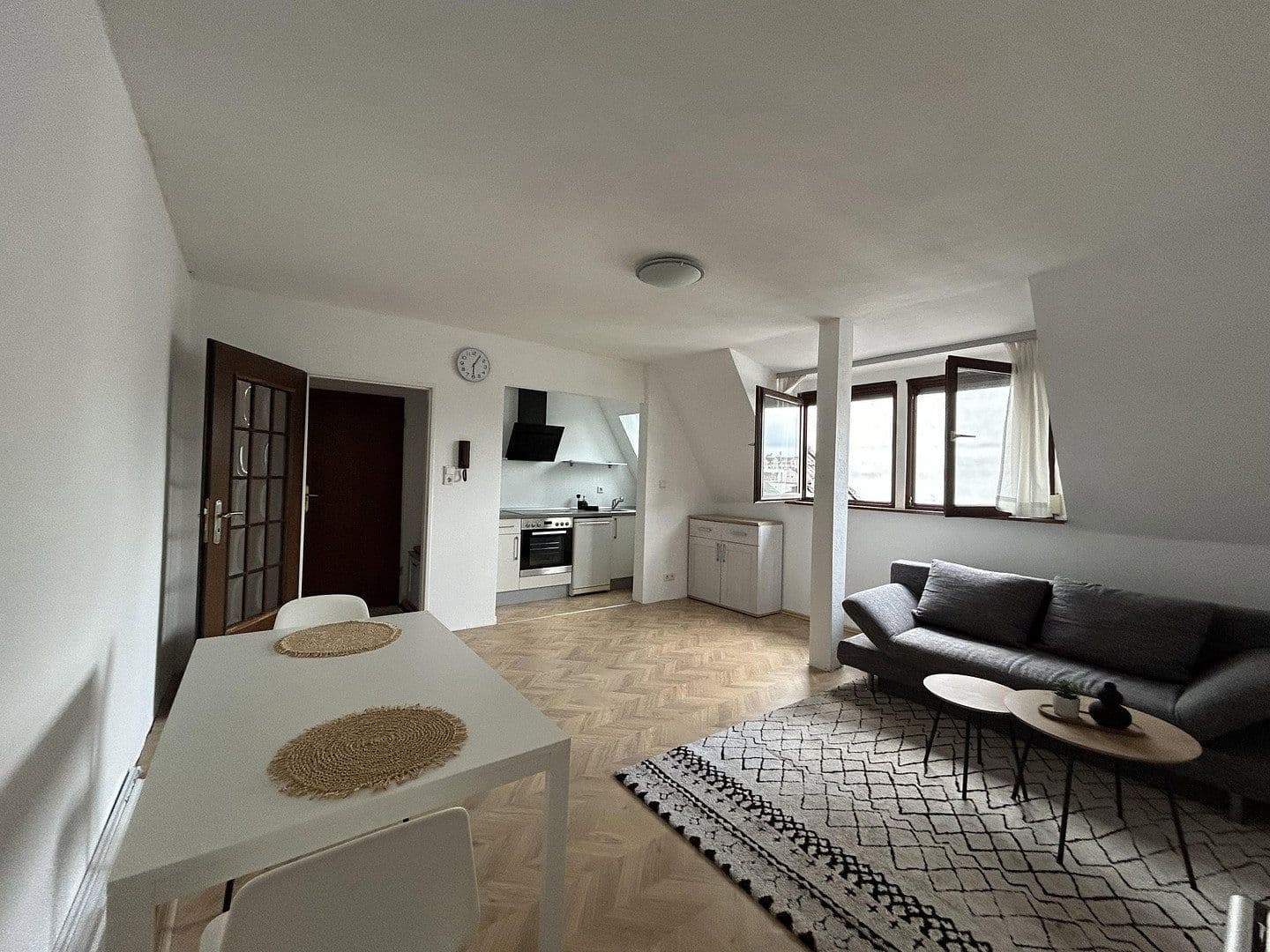 Pronájem bytu 2+1 41 m², Langen, Hessen Pronájem bytu 2+1 41 m², Langen, Hessen