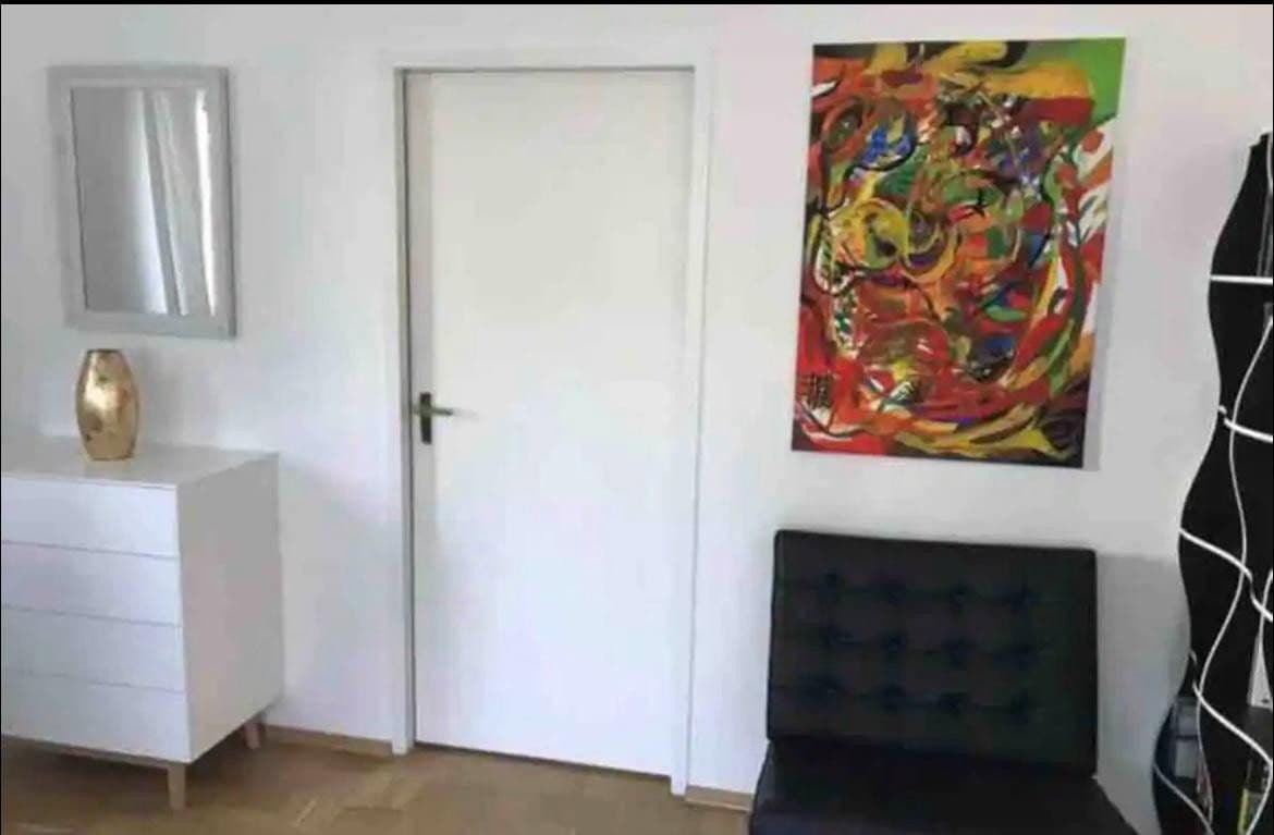 Pronájem bytu 2+1 56 m², Felix-Dahn-Straße 0, München, Bavorsko Pronájem bytu 2+1 56 m², Felix-Dahn-Straße 0, München, Bavorsko