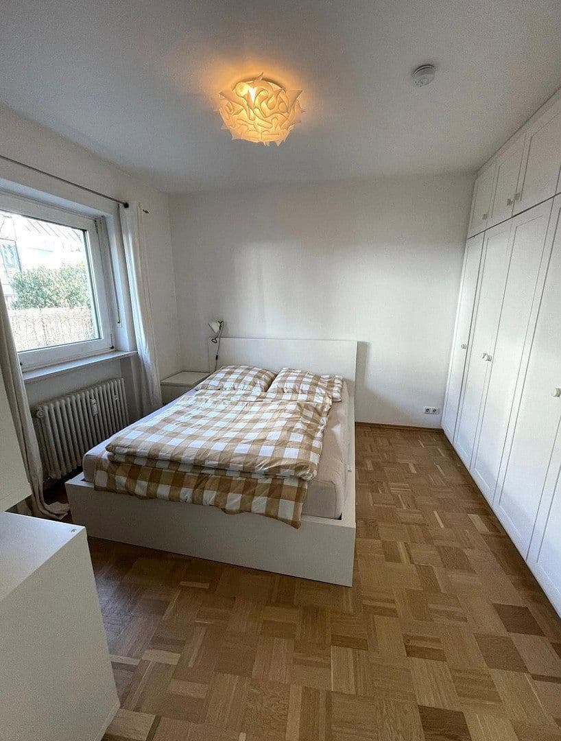 Pronájem bytu 2+1 56 m², Felix-Dahn-Straße 0, München, Bavorsko Pronájem bytu 2+1 56 m², Felix-Dahn-Straße 0, München, Bavorsko