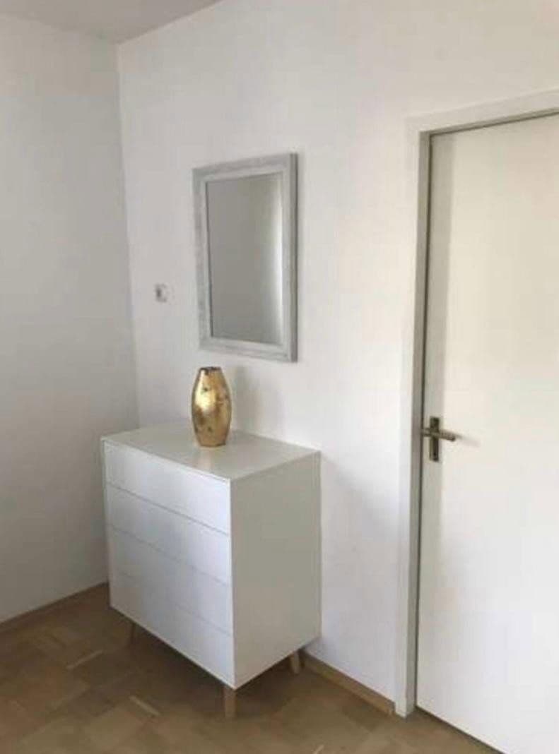 Pronájem bytu 2+1 56 m², Felix-Dahn-Straße 0, München, Bavorsko Pronájem bytu 2+1 56 m², Felix-Dahn-Straße 0, München, Bavorsko