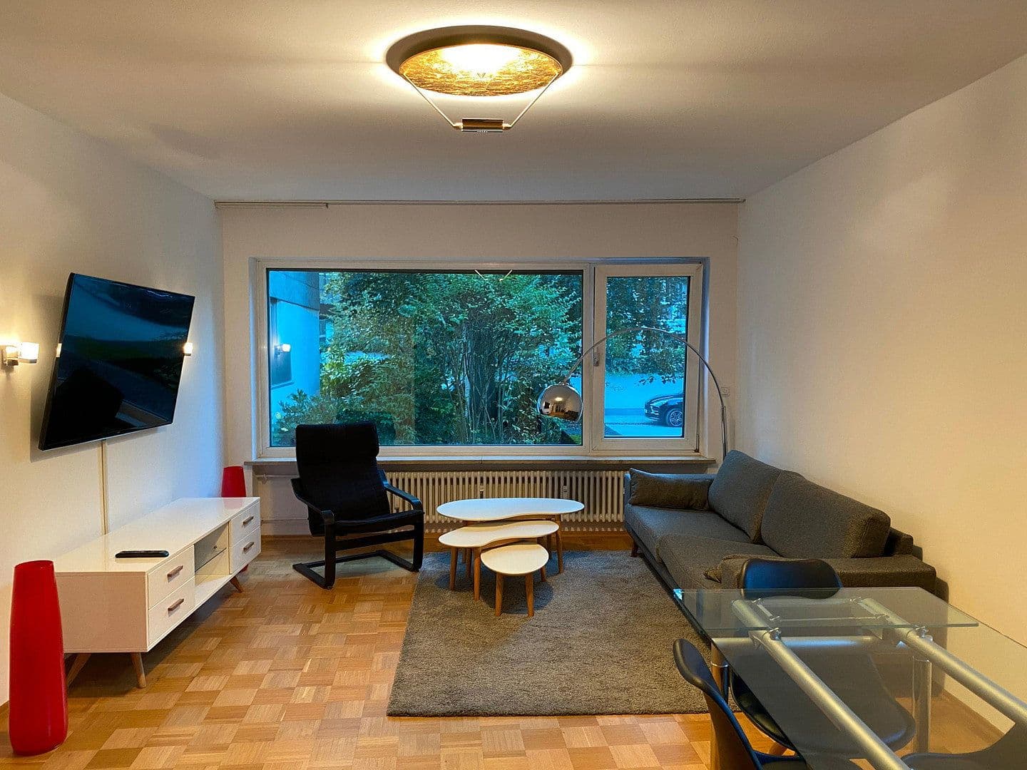 Pronájem bytu 2+1 56 m², Felix-Dahn-Straße 0, München, Bavorsko Pronájem bytu 2+1 56 m², Felix-Dahn-Straße 0, München, Bavorsko